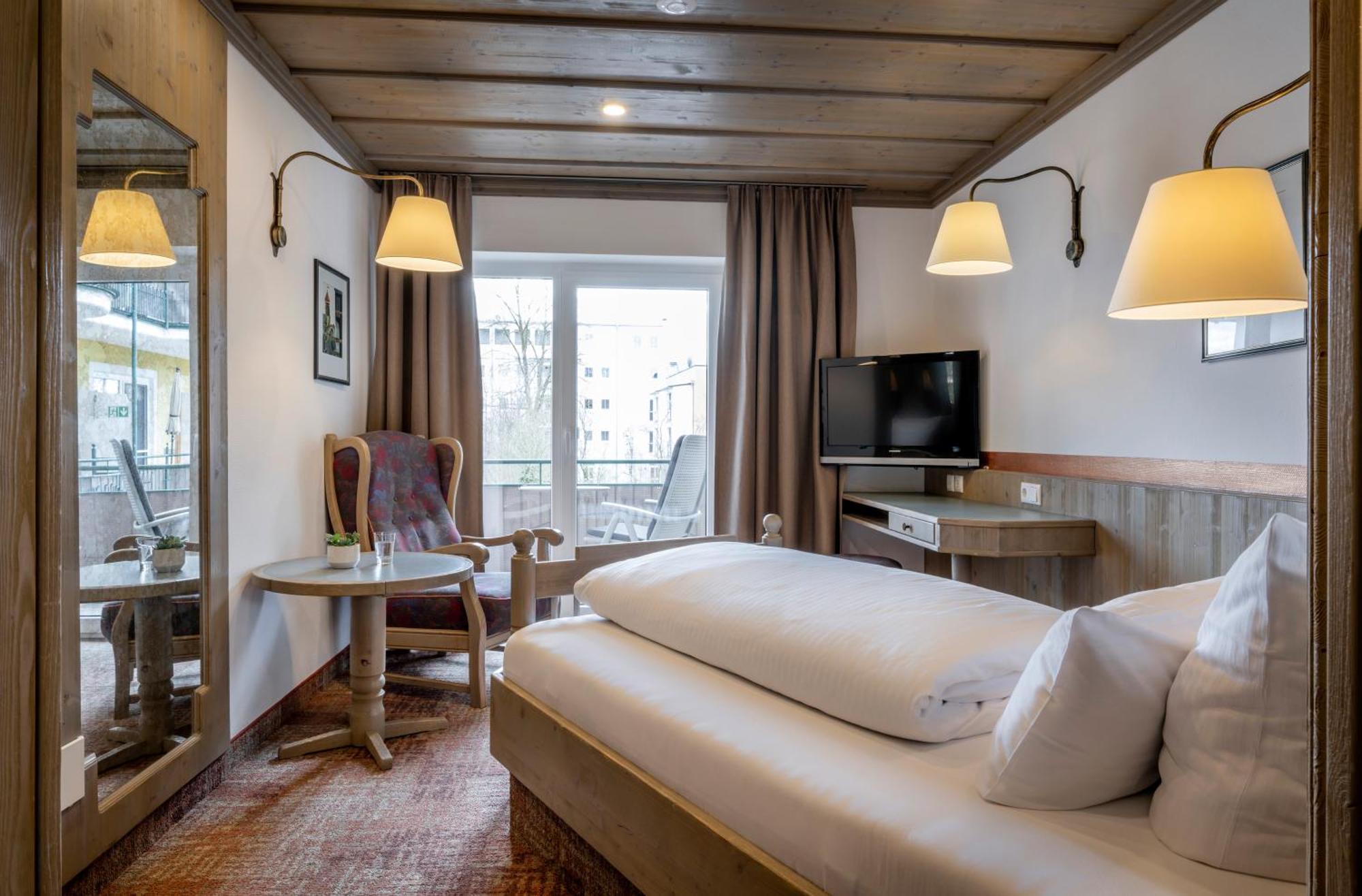Hotel Promenade 바트푸징 외부 사진